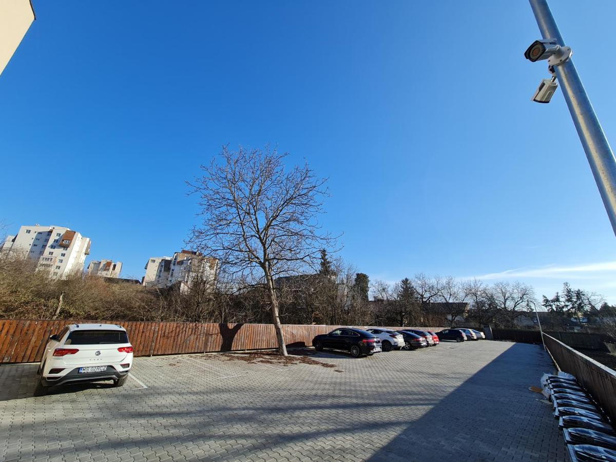 Select City Center Târgu-Mureş Exterior foto